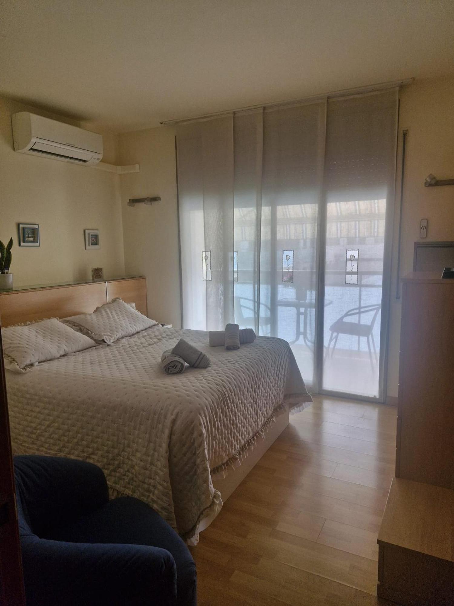 Triplex Villa ปาลามอส ภายนอก รูปภาพ